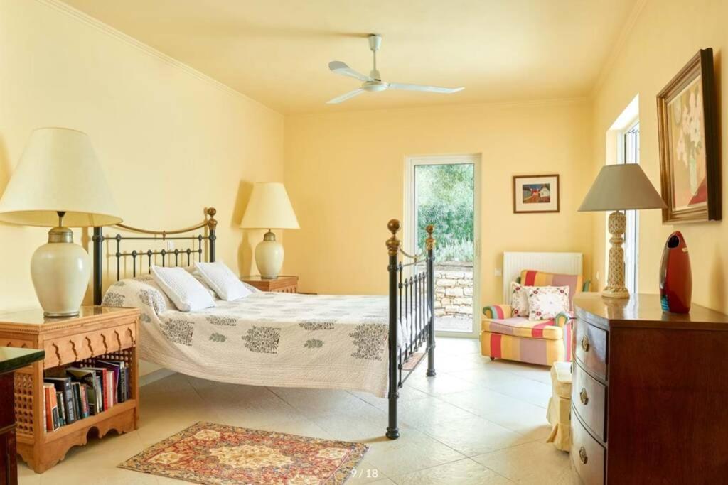 Beautiful 3-bed With Pool And Amazing Views *